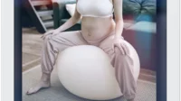 gambar perbedaan perut buncit dan hamil saat duduk image