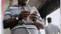 cara transfer uang dari india ke indonesia lewat atm image
